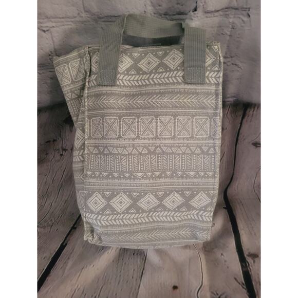 Dickies Insulated Bag Aztec Design - Picture 2 of 3